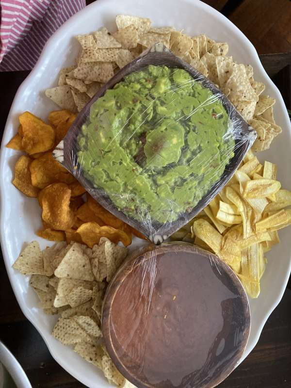 Guacamole, Salsa & Chips