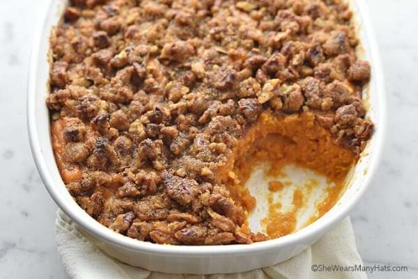 Southern Sweet Potato Casserole w/Pecan Streusel