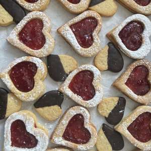 Valentine's Linzer Cookies