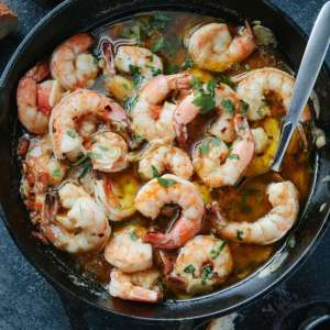 Gambas al Ajillo (Garlic Shrimp)